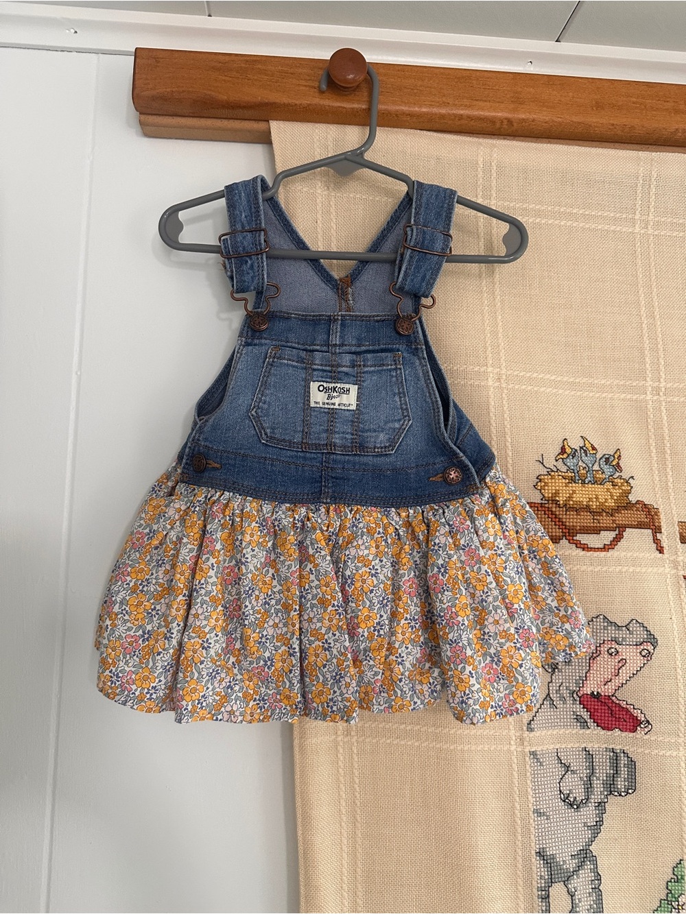 Oshkosh Bgosh 12m 12 month Girls Denim Floral Summer Dress Overalls Spring